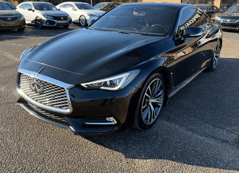 2018 INFINITI Q60 Coupe LUXE's photo