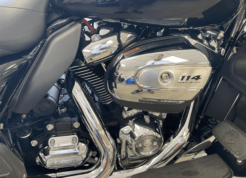 2022 Harley Davidson FLHTK / Ultra Limited photo 5