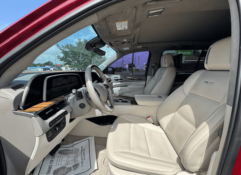 2021 Cadillac Escalade ESV Sport Platinum photo 9