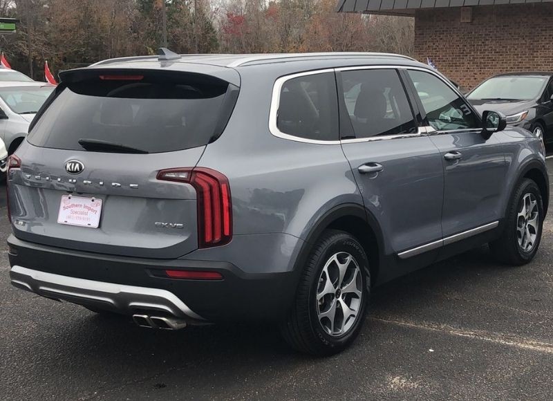 2020 Kia Telluride EX photo 4