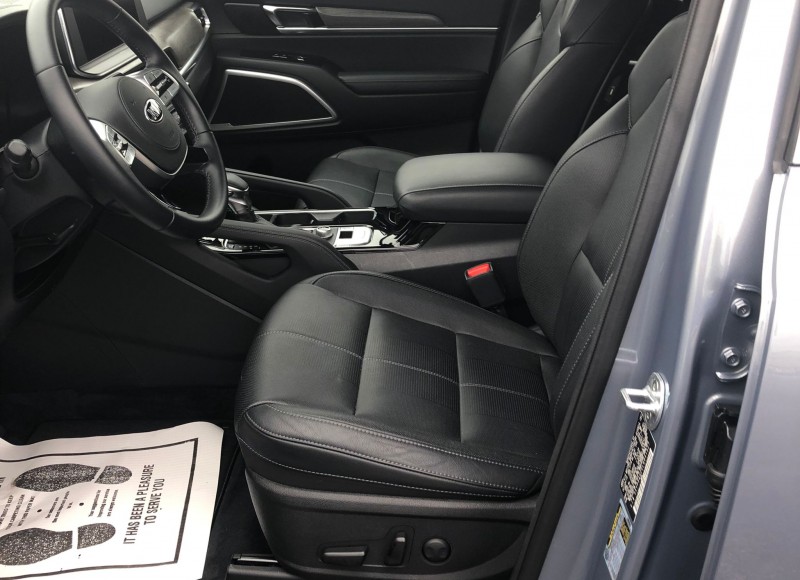 2020 Kia Telluride EX photo 7