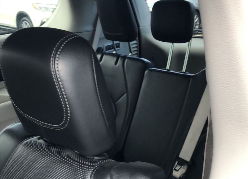 2018 Chrysler Pacifica Limited photo 9