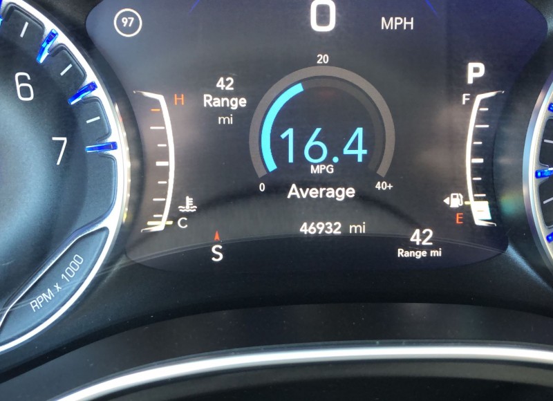 2018 Chrysler Pacifica Limited photo 12