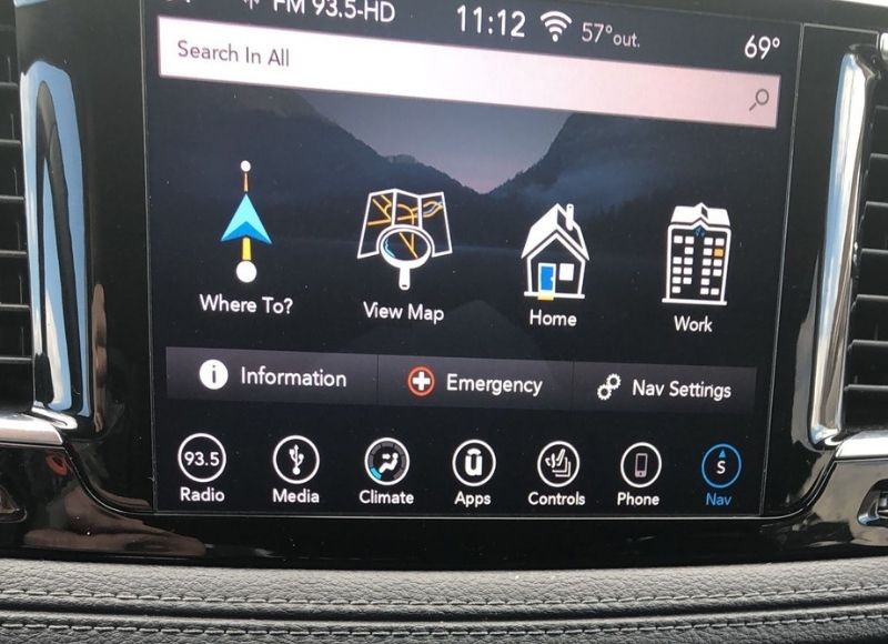 2018 Chrysler Pacifica Limited photo 13