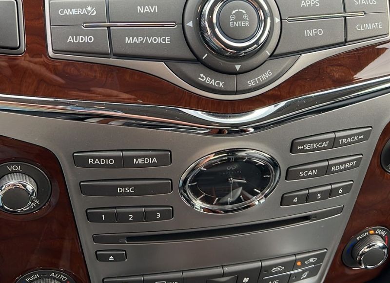 2019 Infiniti QX80 Luxe photo 13