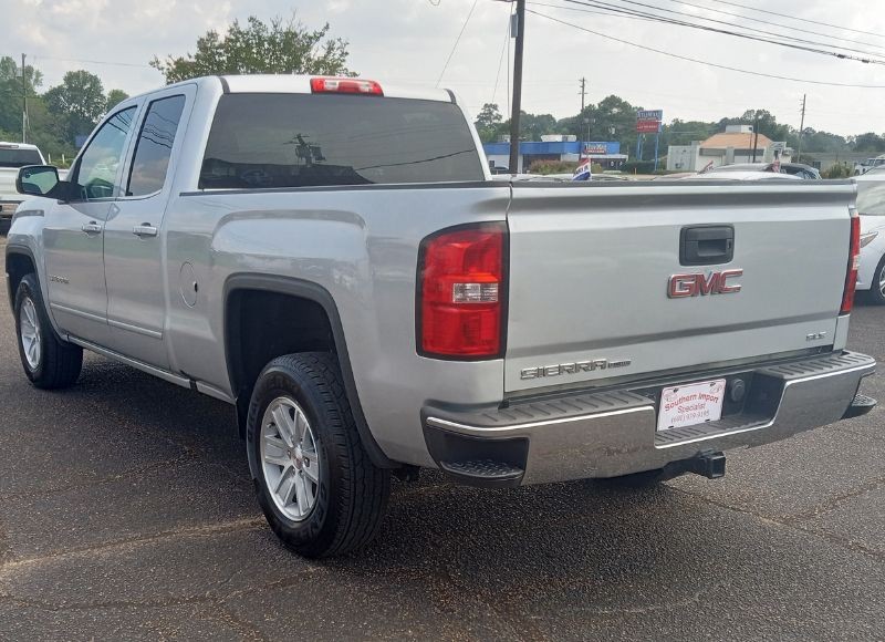 2019 Gmc Sierra 1500 SLE photo 6