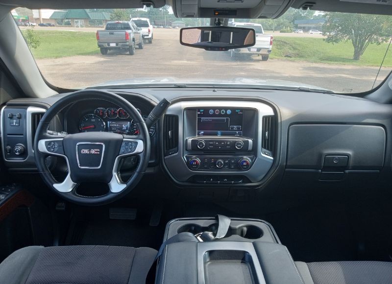 2019 Gmc Sierra 1500 SLE photo 12