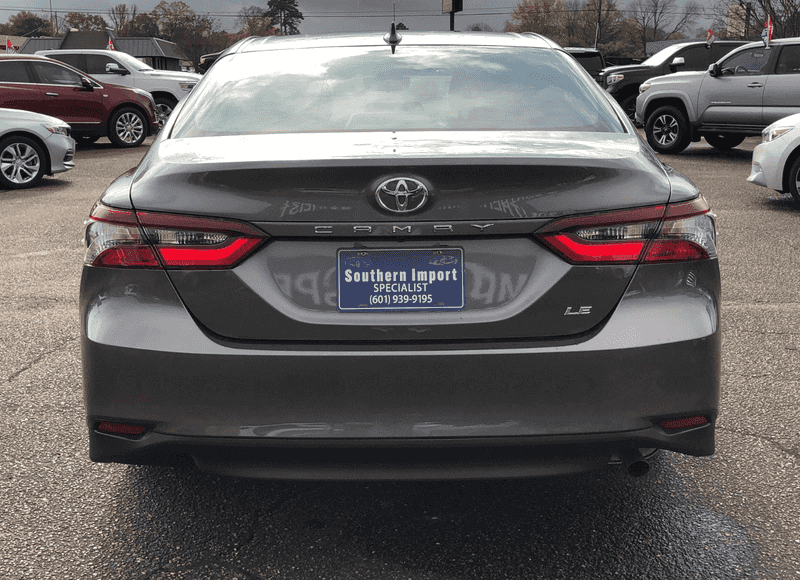 2024 Toyota Camry LE photo 5
