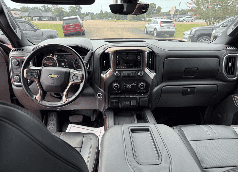 2021 Chevrolet Silverado 1500 High Country photo 12