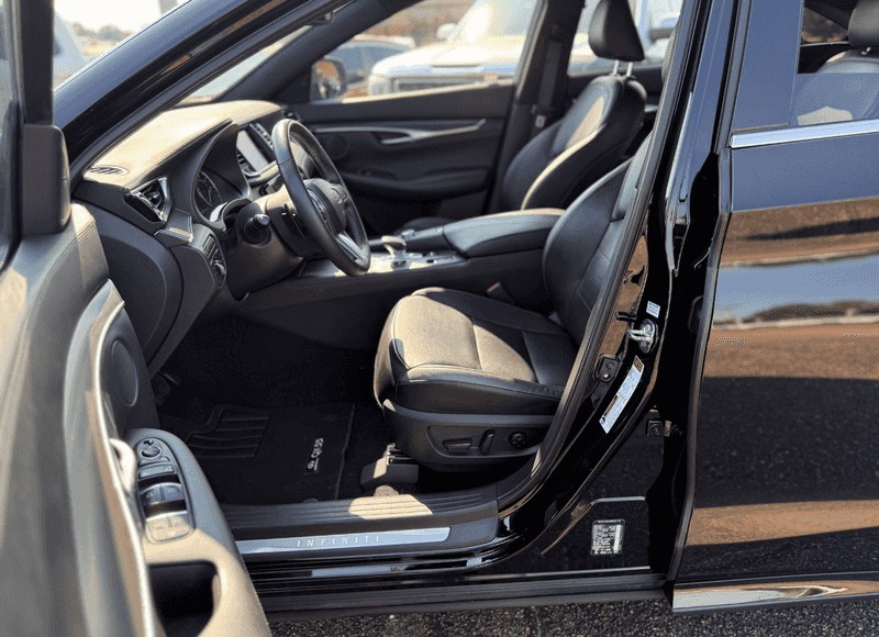 2023 Infiniti QX55 Luxe photo 6