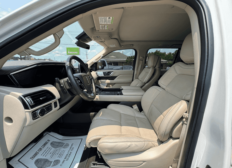 2019 Lincoln Navigator Reserve photo 8