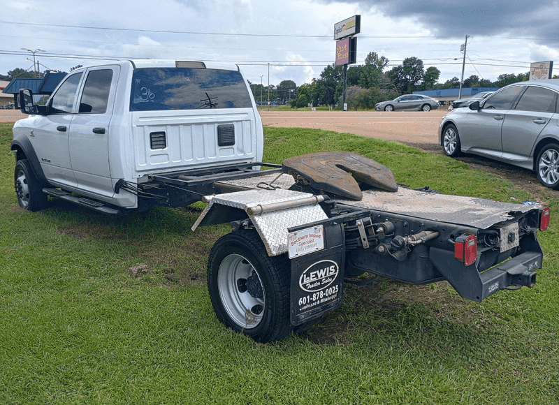 2019 Dodge Ram 5500 photo 6