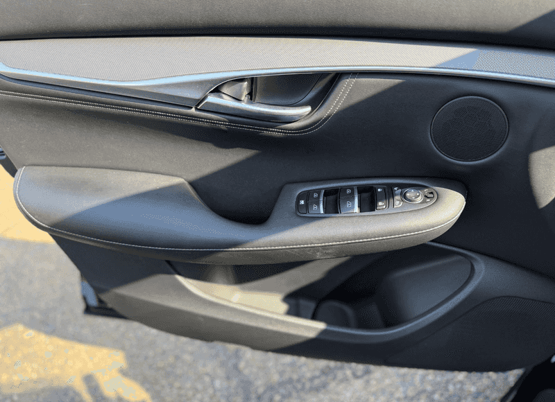 2023 Infiniti QX55 Luxe photo 8