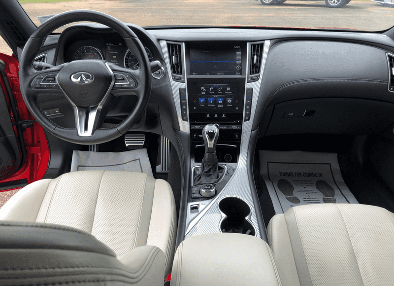 2017 Infiniti Q60 Red Sport 400 Coupe photo 11