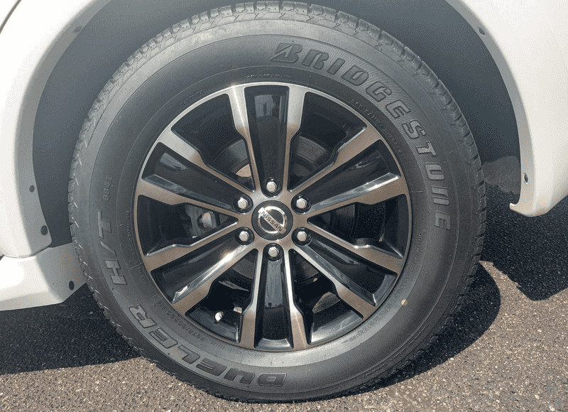 2020 Nissan Armada Platinum photo 18