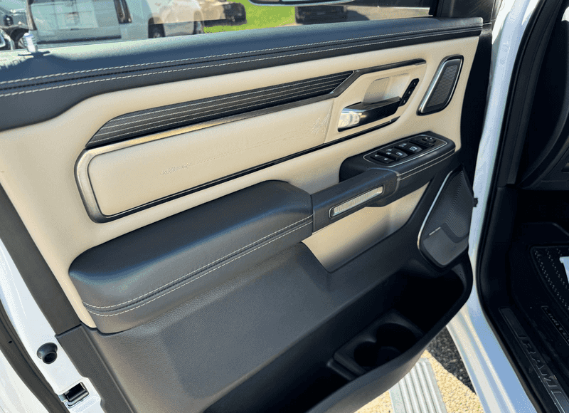 2020 Dodge Ram photo 13