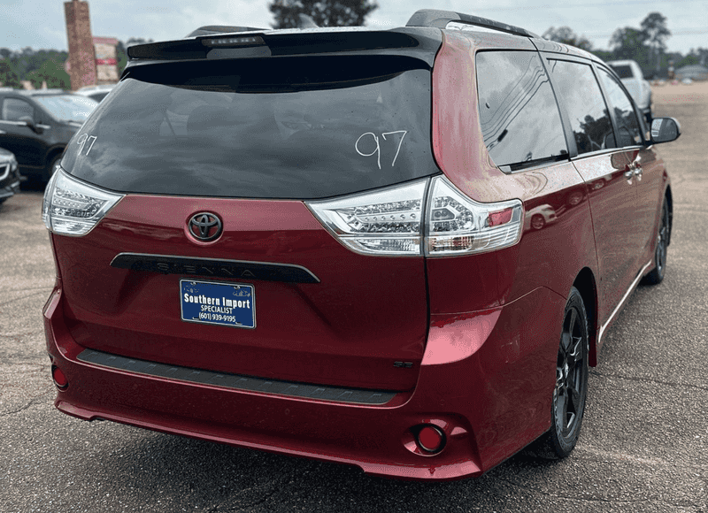 2020 Toyota Sienna photo 5